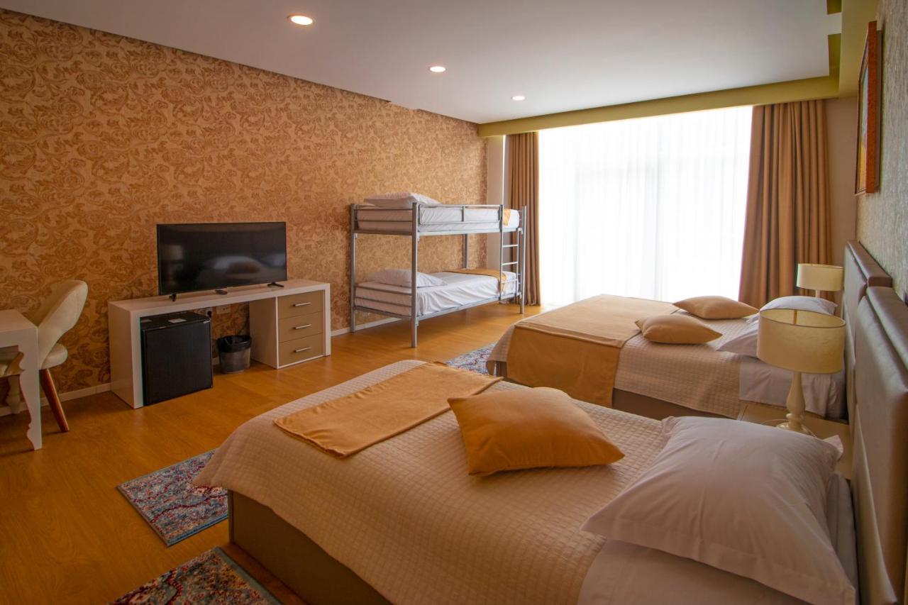 Nbt Hotel Reps Kukes Extérieur photo